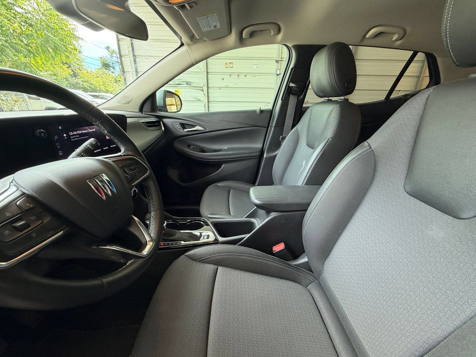 Used 2025 Buick Encore GX Preferred AWD/4WD image 25
