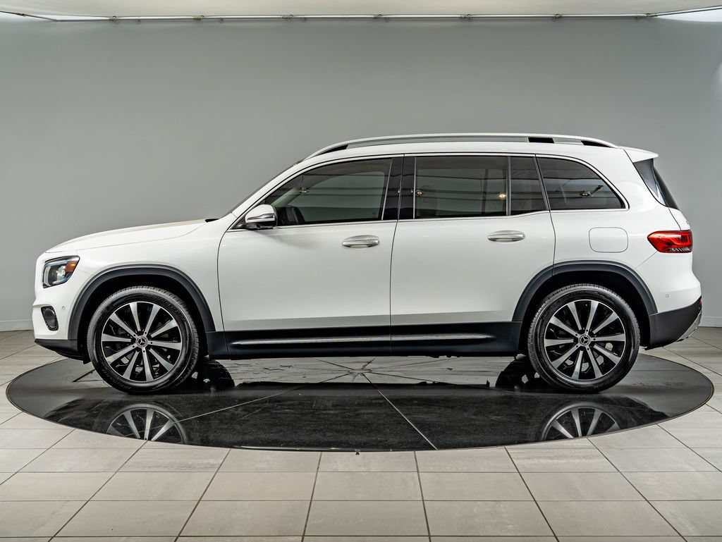 Used 2023 Mercedes-Benz GLB 250 4MATIC image 8