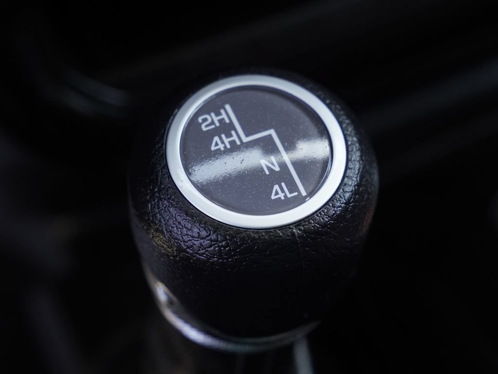 Used 2026 Jeep Wrangler Unlimited Sport AWD/4WD image 21