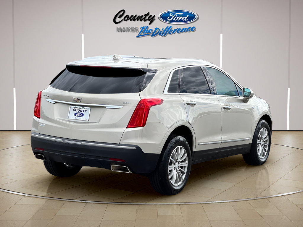 Used 2017 Cadillac XT5 Luxury FWD image 14