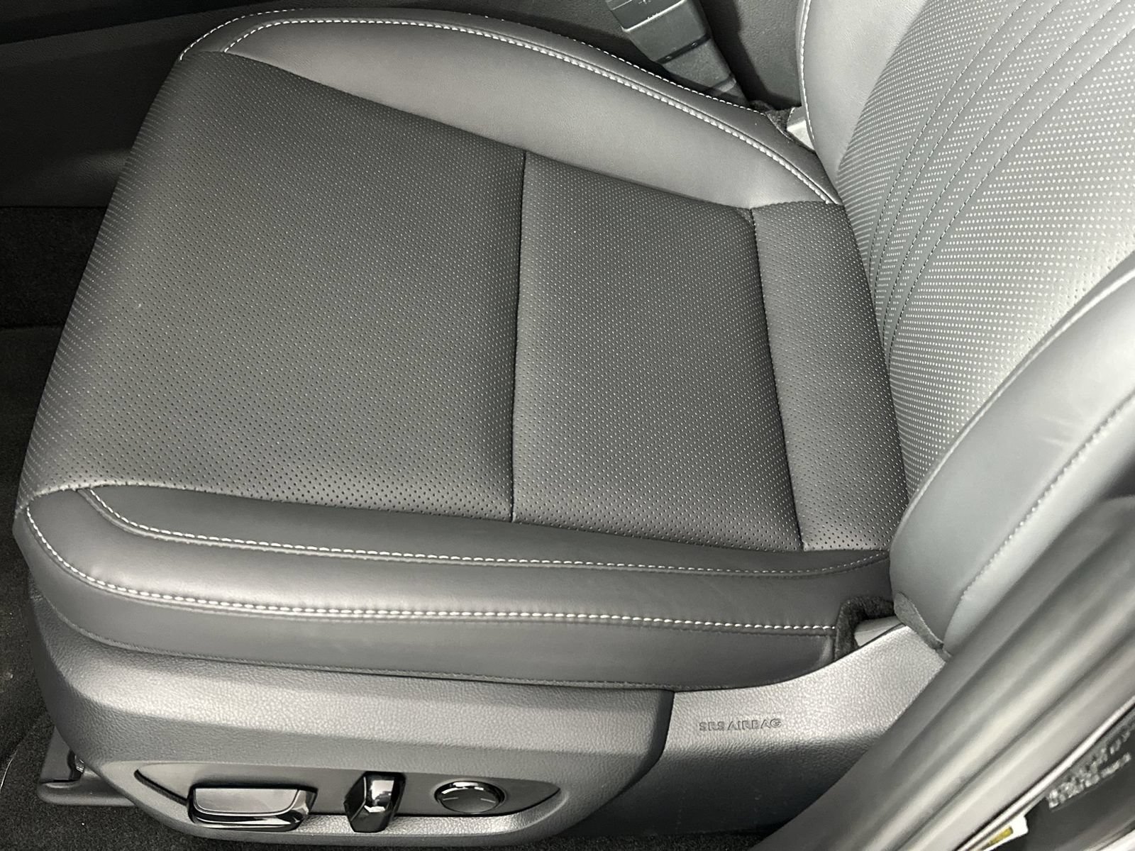 Used 2025 Lexus NX 350h AWD w/ Accessory Package (2T) image 12