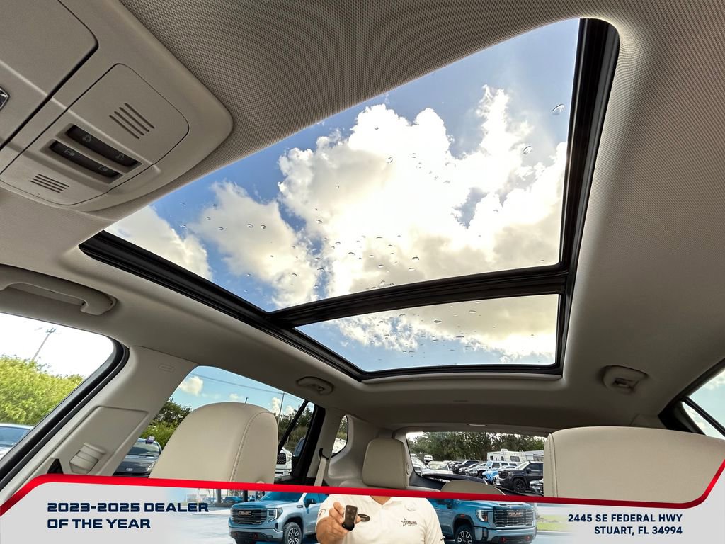 Used 2020 Buick Envision Essence w/ Experience Buick Package image 34