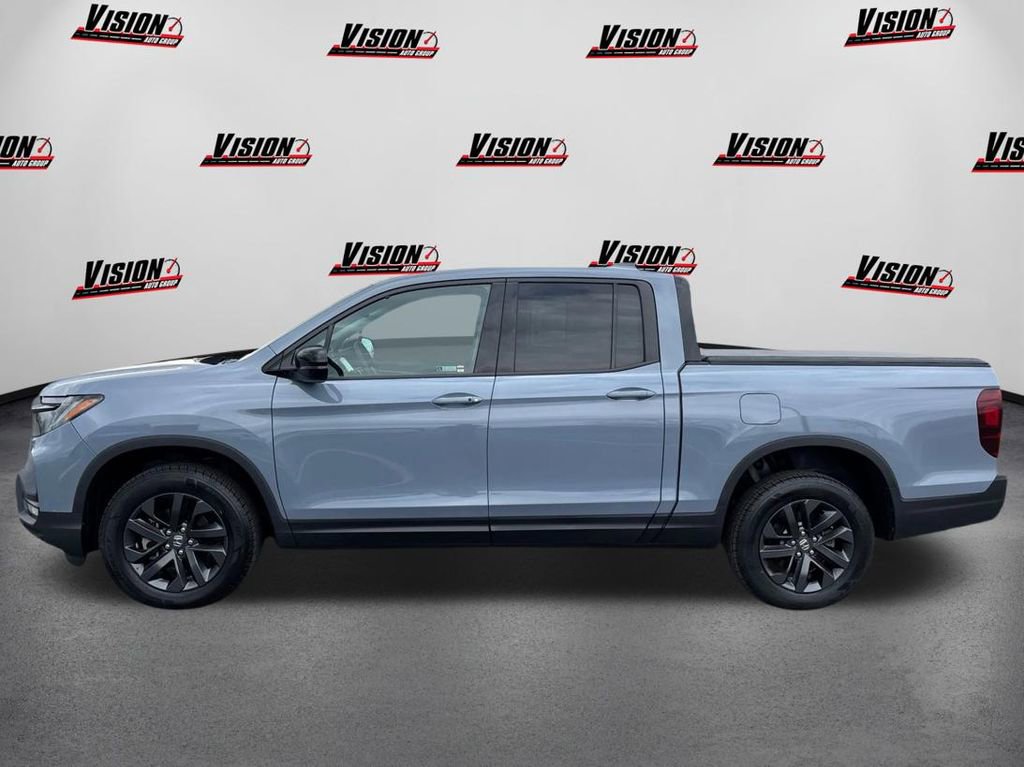 Used 2023 Honda Ridgeline Sport image 8