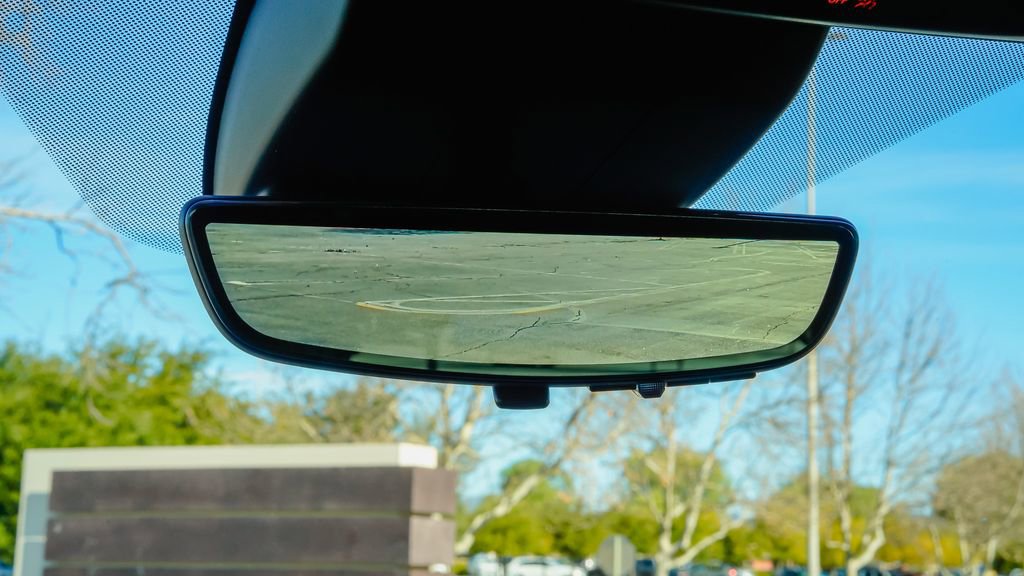 New 2026 GMC Yukon XL Denali w/ Denali Reserve Package image 27