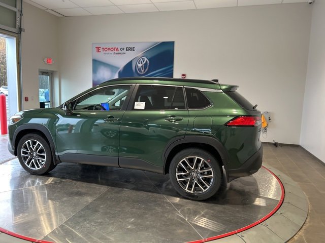 New 2026 Toyota Corolla Cross XLE image 4