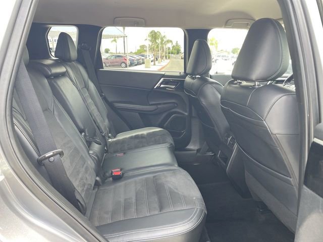 Used 2024 Mitsubishi Outlander SE FWD image 27
