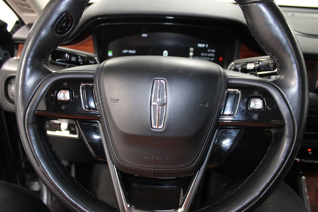 Used 2022 Lincoln Aviator Reserve w/ Equipment Group 201A image 39