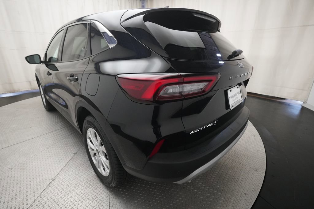 Used 2023 Ford Escape Active w/ Tech Pack #2 AWD/4WD image 36