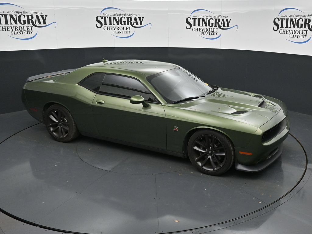 Used 2019 Dodge Challenger R/T Scat Pack RWD image 18
