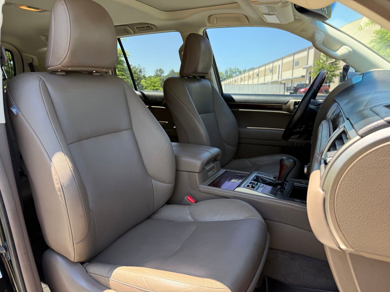 Used 2018 Lexus GX 460 Premium AWD/4WD image 38