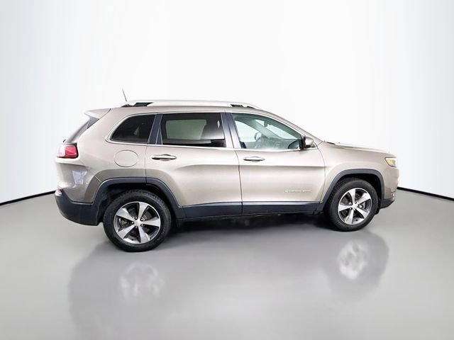 Used 2019 Jeep Cherokee Limited image 5