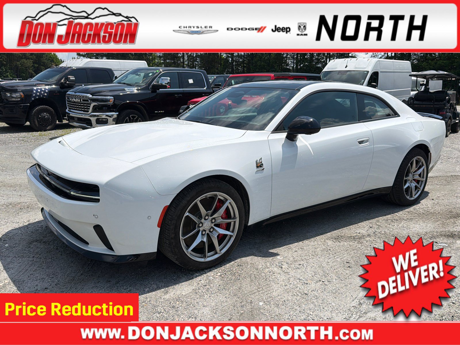 Used 2024 Dodge Charger Daytona Scat Pack w/ Plus Group AWD/4WD image 1
