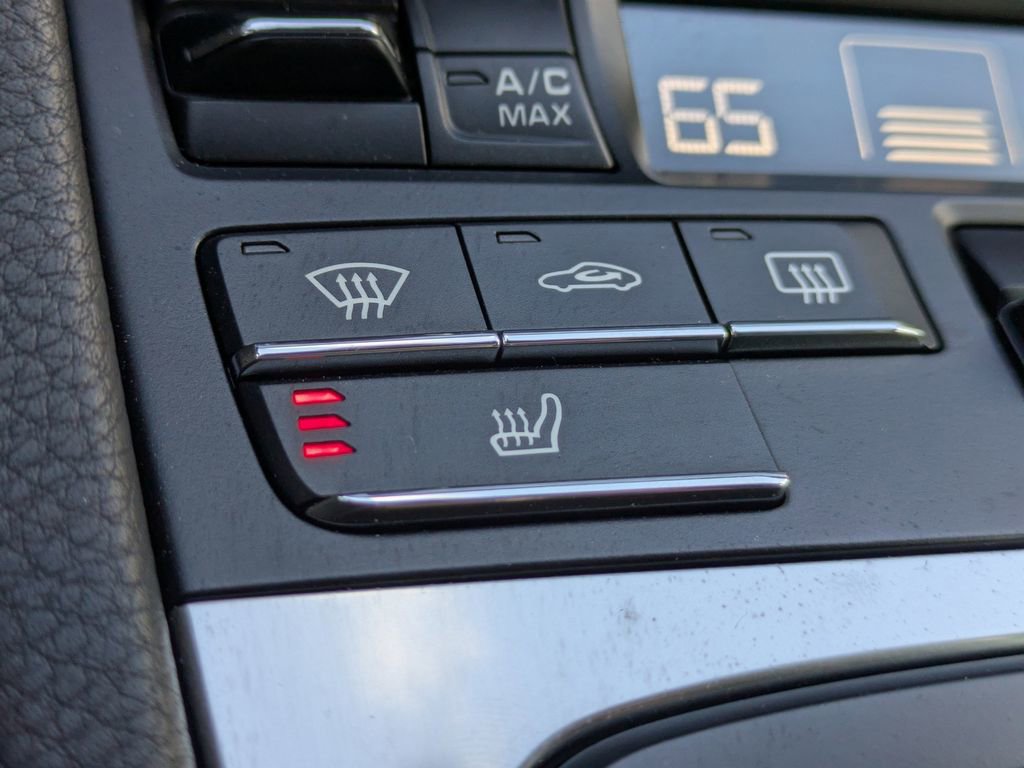 Used 2021 Porsche 718 Boxster image 19