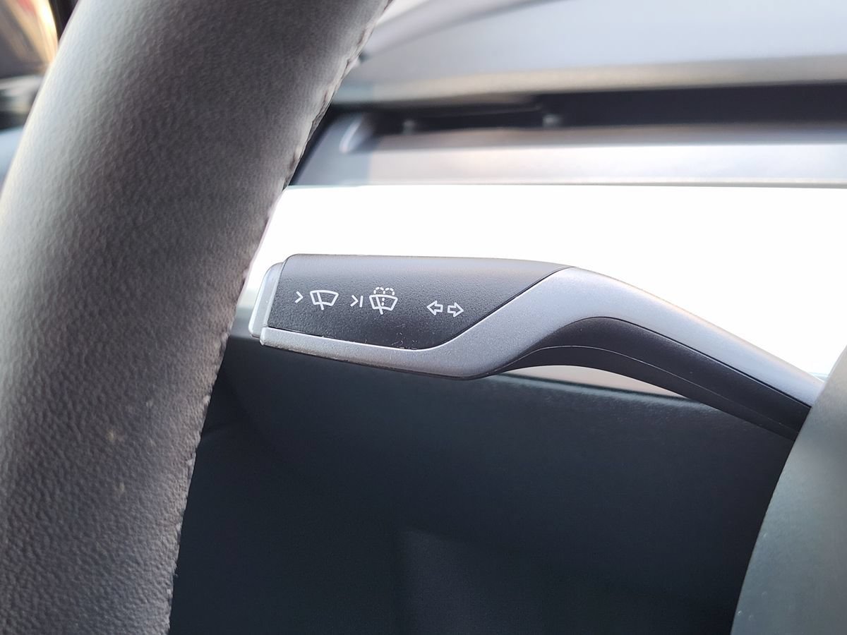Used 2022 Tesla Model Y Performance AWD/4WD image 50