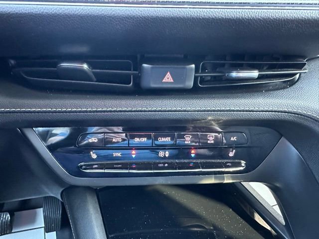 Used 2023 Buick Envision Preferred image 45