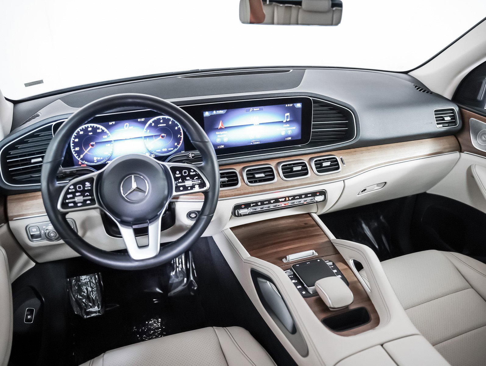 Certified 2023 Mercedes-Benz GLE 450 4MATIC image 18