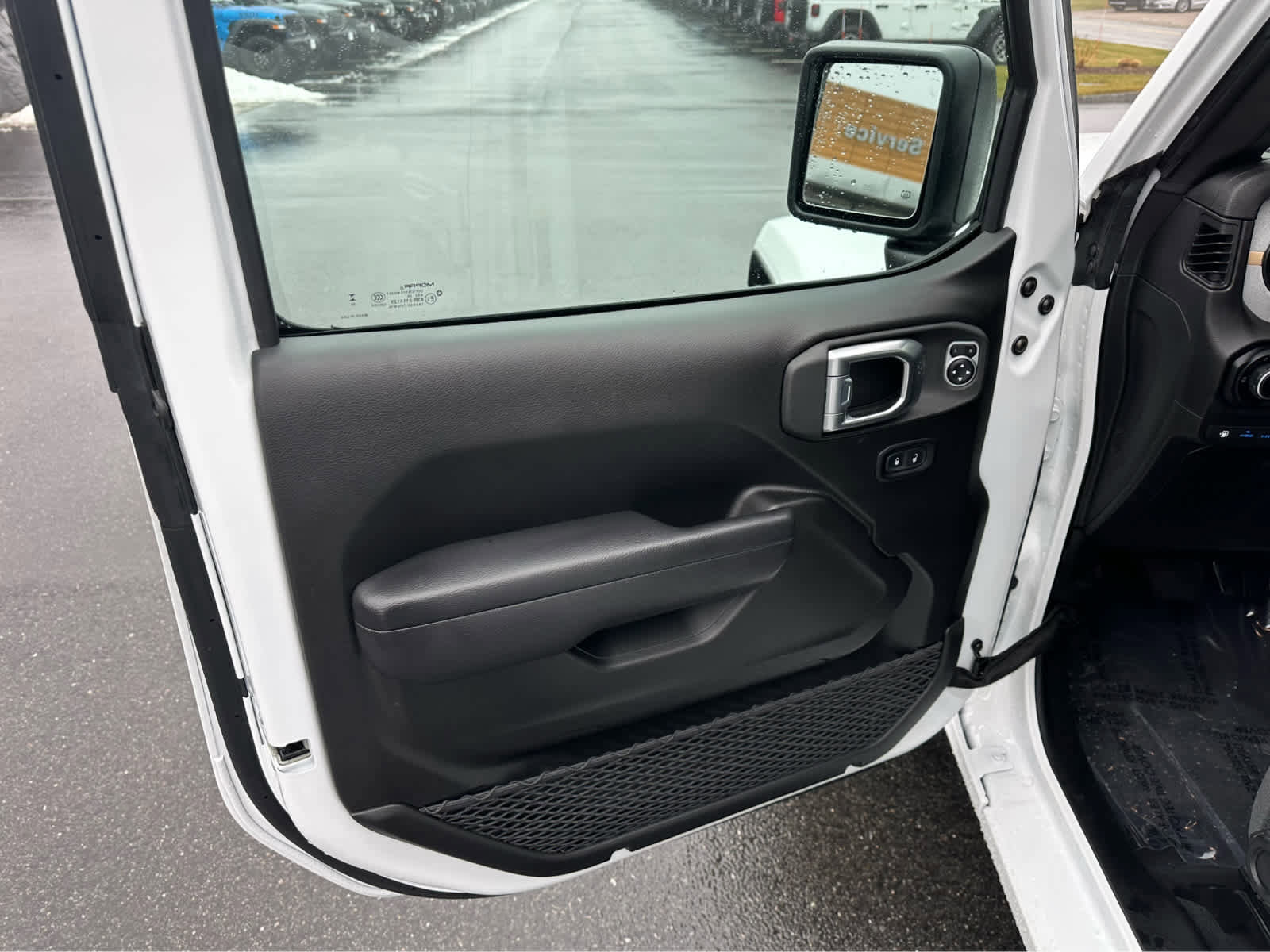 Used 2024 Jeep Wrangler Sport S w/ Convenience Group image 10