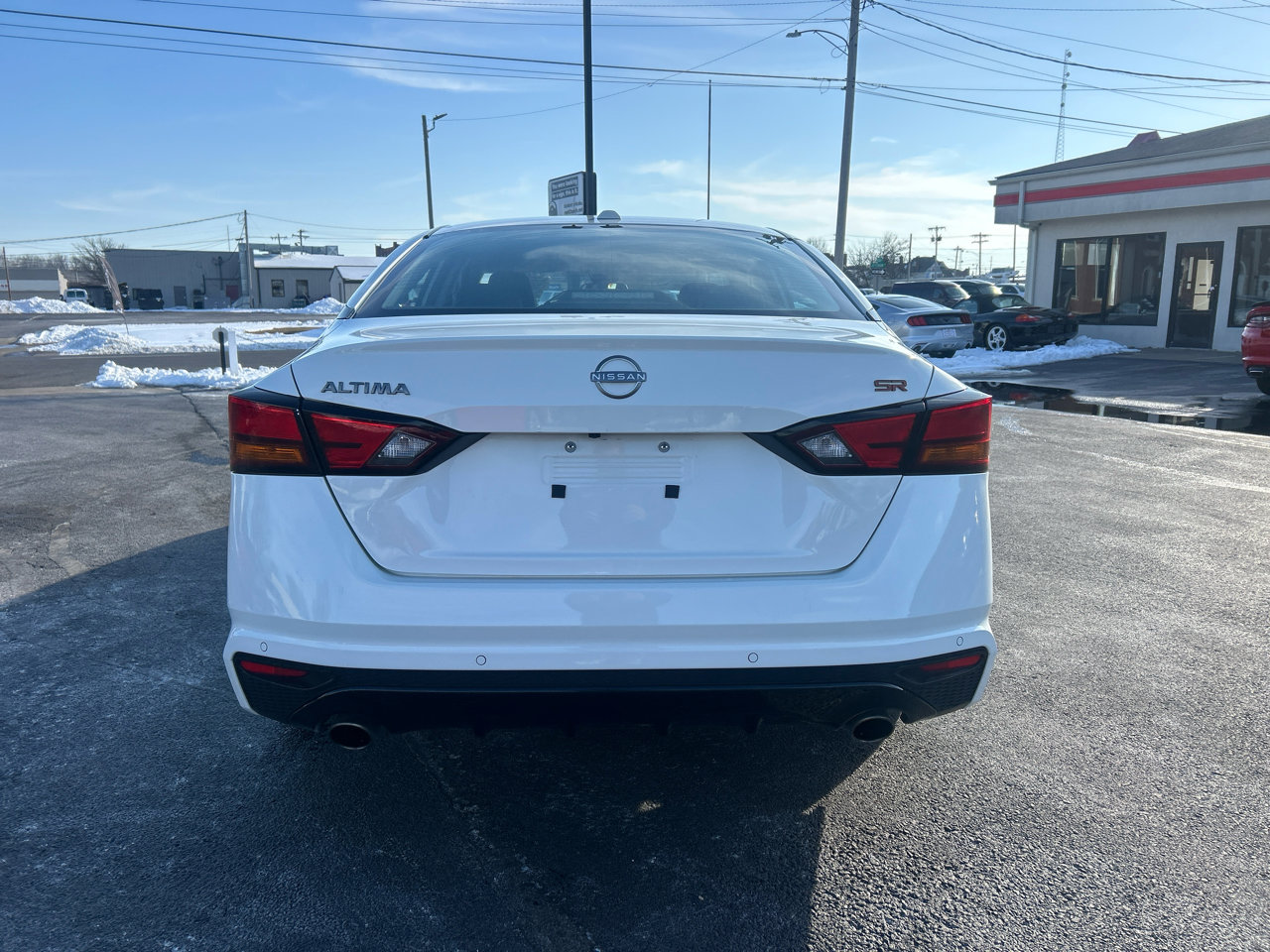 Used 2024 Nissan Altima 2.5 SR image 5