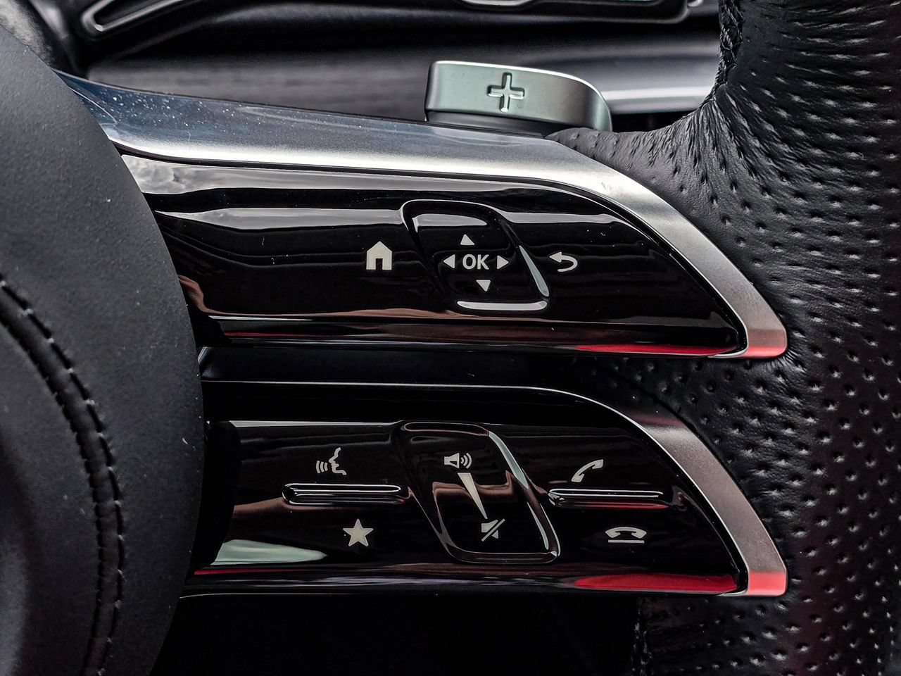 New 2026 Mercedes-Benz GLS 450 4MATIC image 22