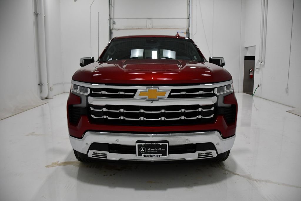 Used 2024 Chevrolet Silverado 1500 LTZ w/ LTZ Premium Package image 2