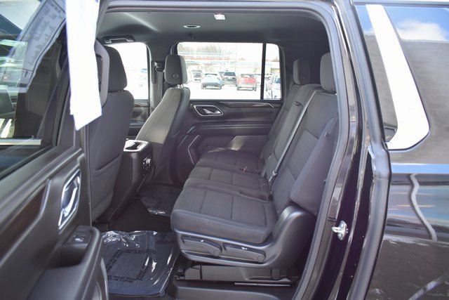 Used 2021 GMC Yukon XL SLE image 32