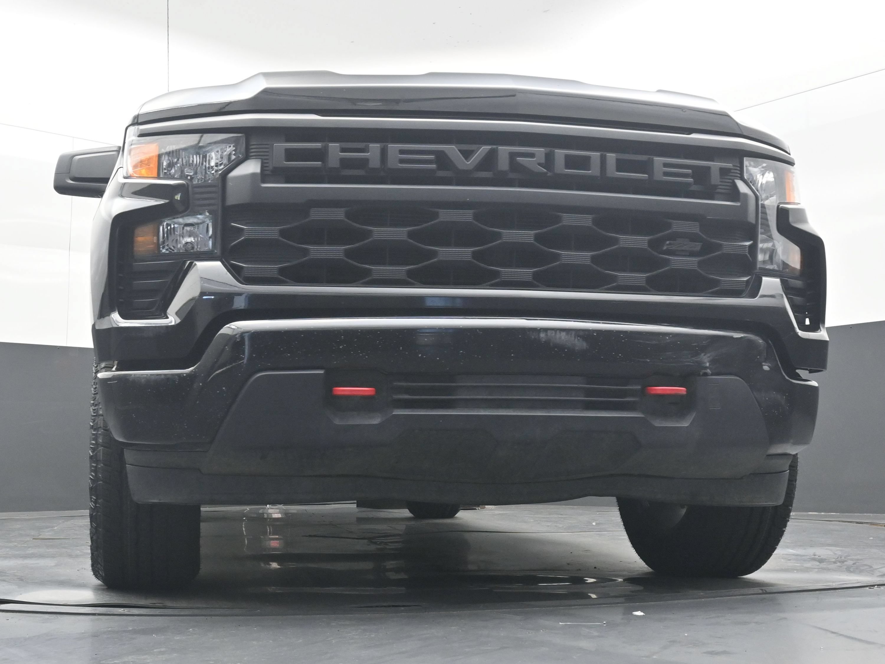 Used 2023 Chevrolet Silverado 1500 Custom Trail Boss w/ LPO, Dark Essentials Package AWD/4WD image 30