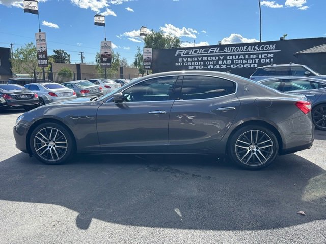 Used 2017 Maserati Ghibli RWD image 11