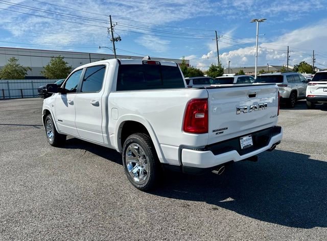New 2026 RAM 1500 4x4 Crew Cab image 9