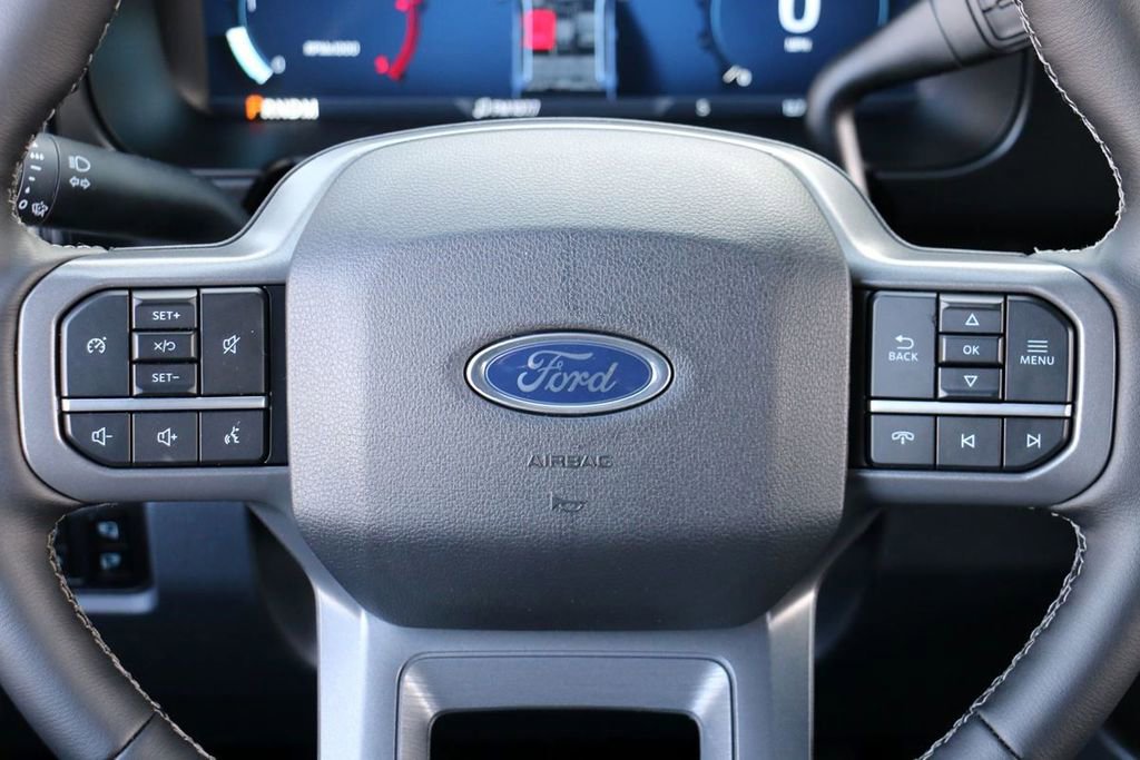 New 2026 Ford F350 Lariat w/ Black Appearance Package image 27