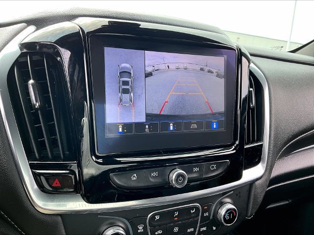 Used 2023 Chevrolet Traverse LT w/ LT Premium Package AWD/4WD image 27