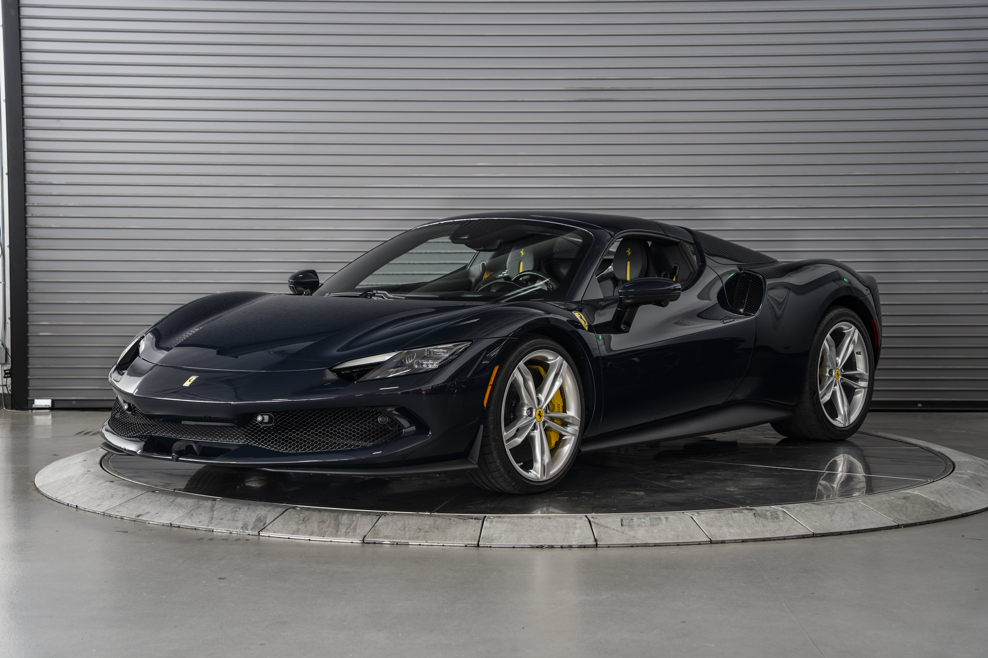 Used 2025 Ferrari 296 GTS RWD image 10