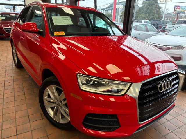 Used 2017 Audi Q3 2.0T Premium FWD image 1