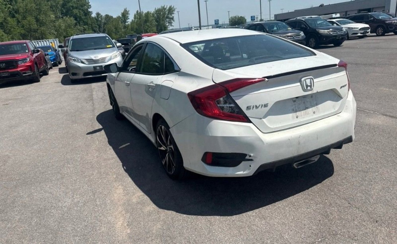 Used 2019 Honda Civic Sport image 9