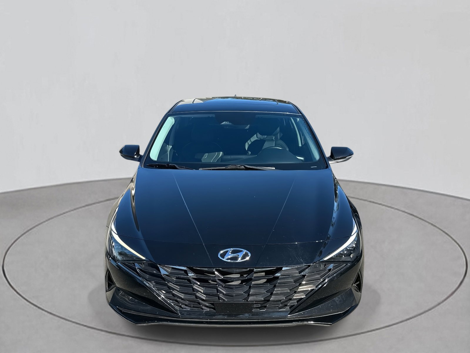 Used 2023 Hyundai Elantra Limited w/ Preferred Accessory Package image 9