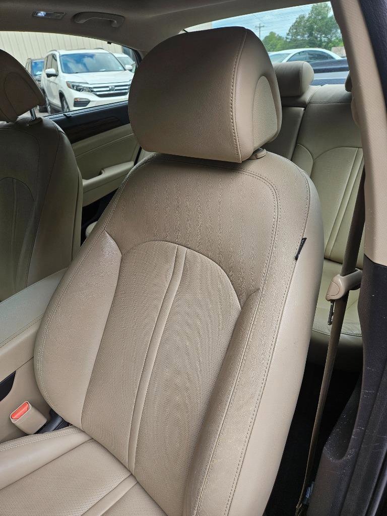 Used 2016 Hyundai Sonata Limited w/ Option Group 02 FWD image 21