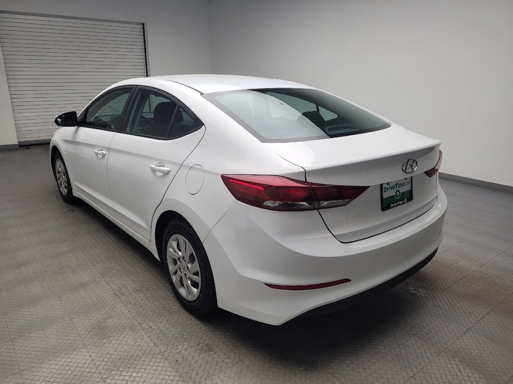 Used 2018 Hyundai Elantra SE FWD image 5