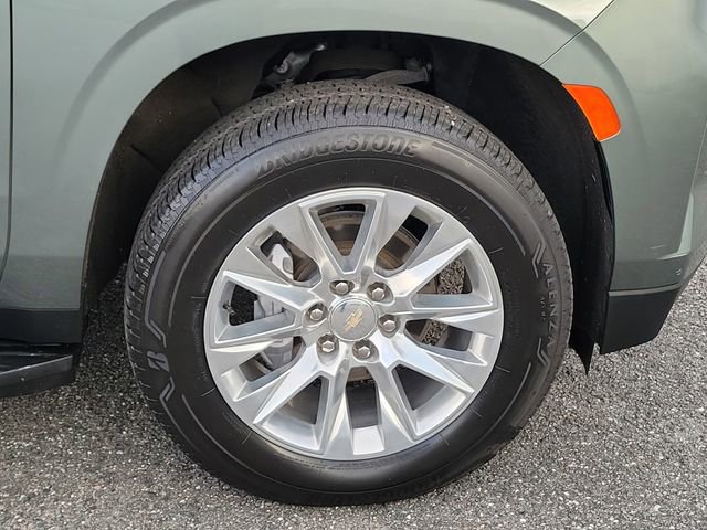 Certified 2023 Chevrolet Suburban Premier image 6