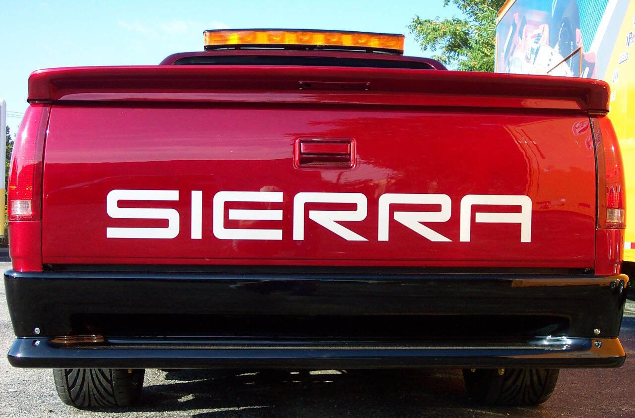 Used 1988 GMC Sierra 1500 2WD Regular Cab image 22