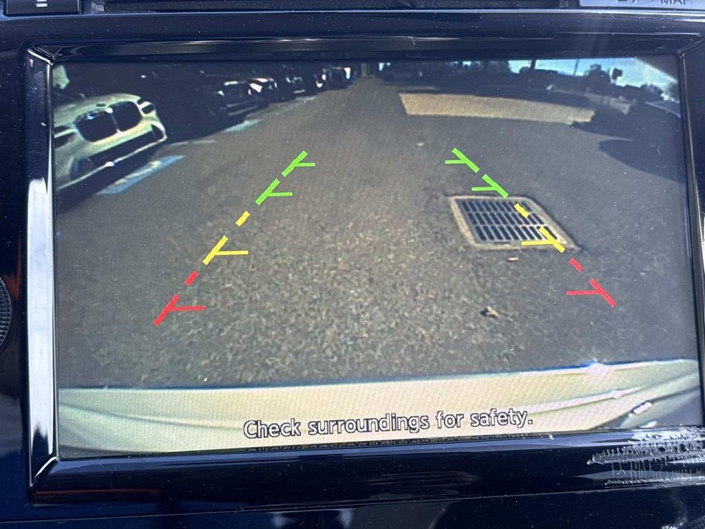 Used 2018 Nissan Murano SV image 25