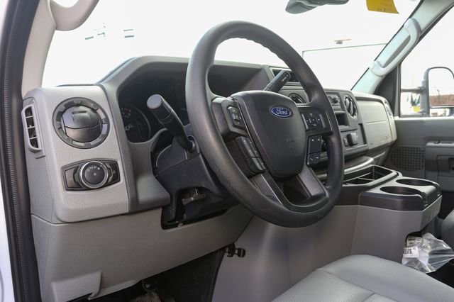 New 2027 Ford E-350 and Econoline 350 Super Duty w/ Power Equipment Group image 17