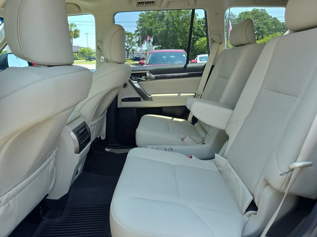 Used 2022 Lexus GX 460 Premium AWD/4WD image 31