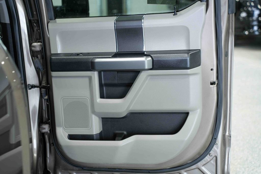 Used 2020 Ford F150 XLT image 17