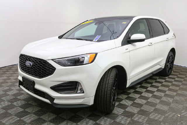 Used 2024 Ford Edge ST-Line AWD/4WD image 5
