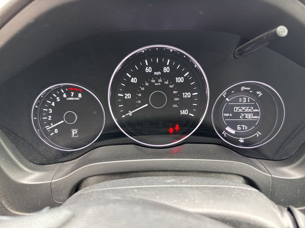 Used 2018 Honda HR-V LX image 8