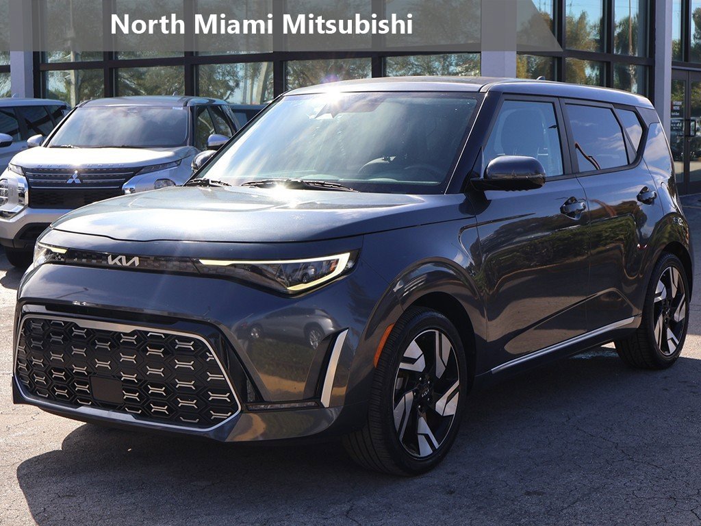 Used 2023 Kia Soul GT-Line w/ GT-Line Technology Package