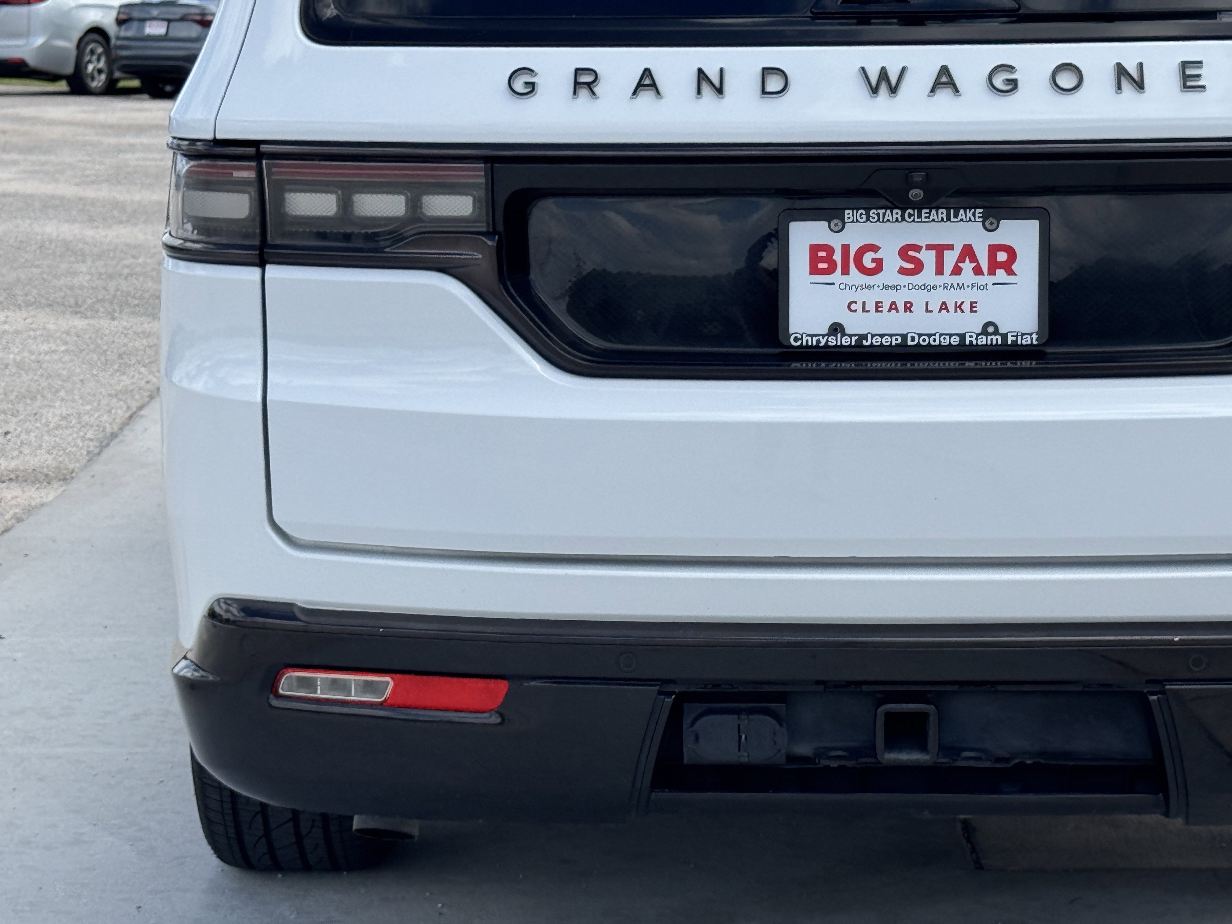 Used 2024 Jeep Grand Wagoneer L Series II w/ Quick Order Packagew 28T image 12