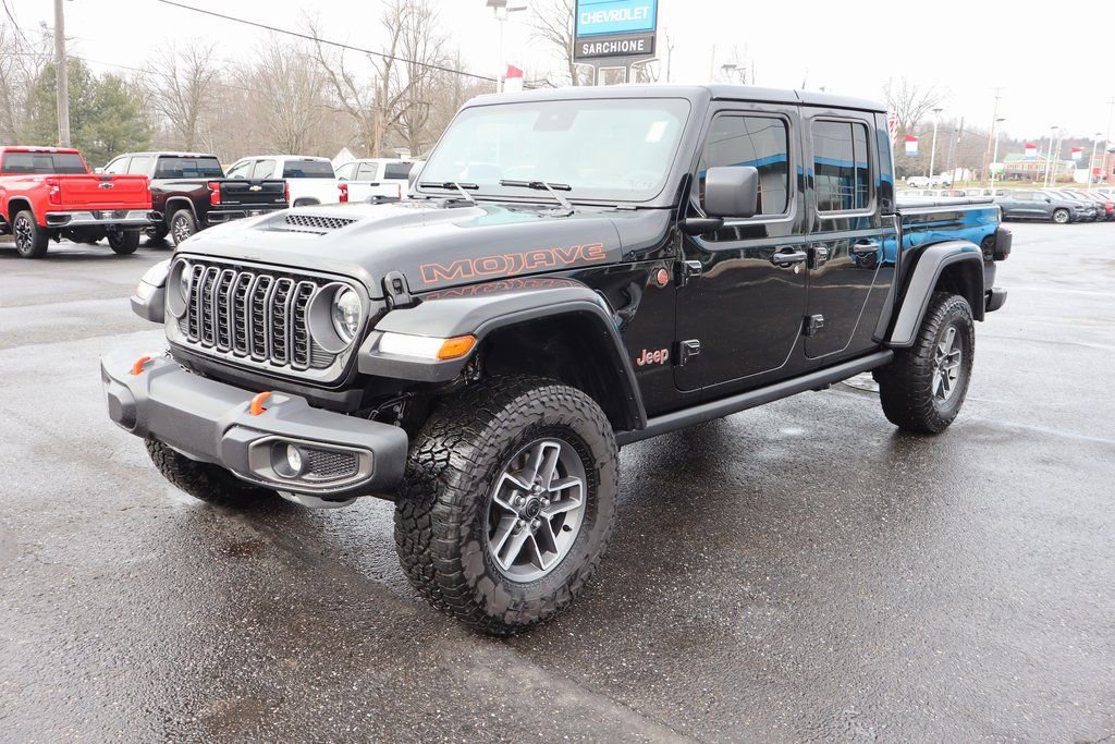 Used 2025 Jeep Gladiator Mojave w/ Convenience Group image 30