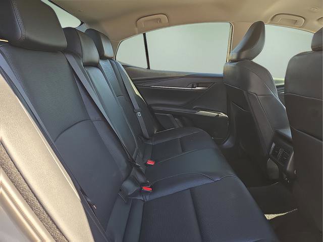 Used 2026 Toyota Camry XLE image 15