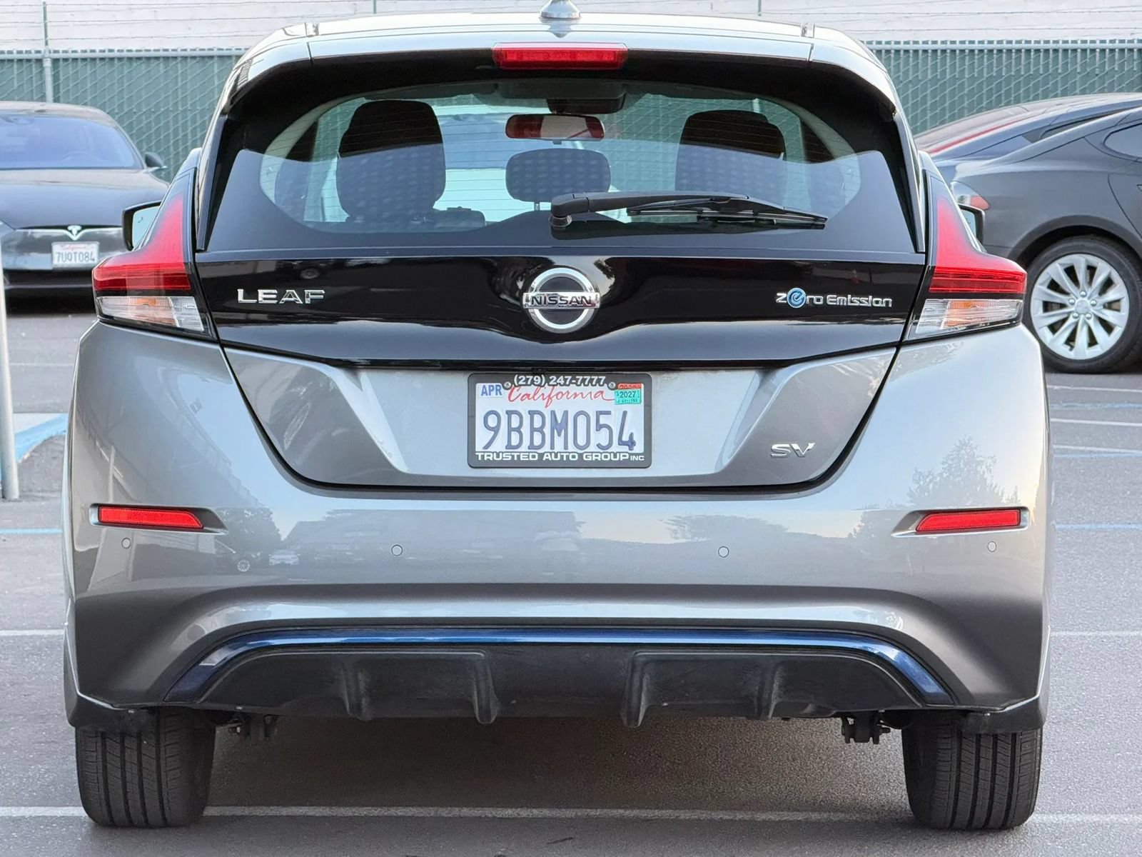 Used 2021 Nissan Leaf SV FWD image 6
