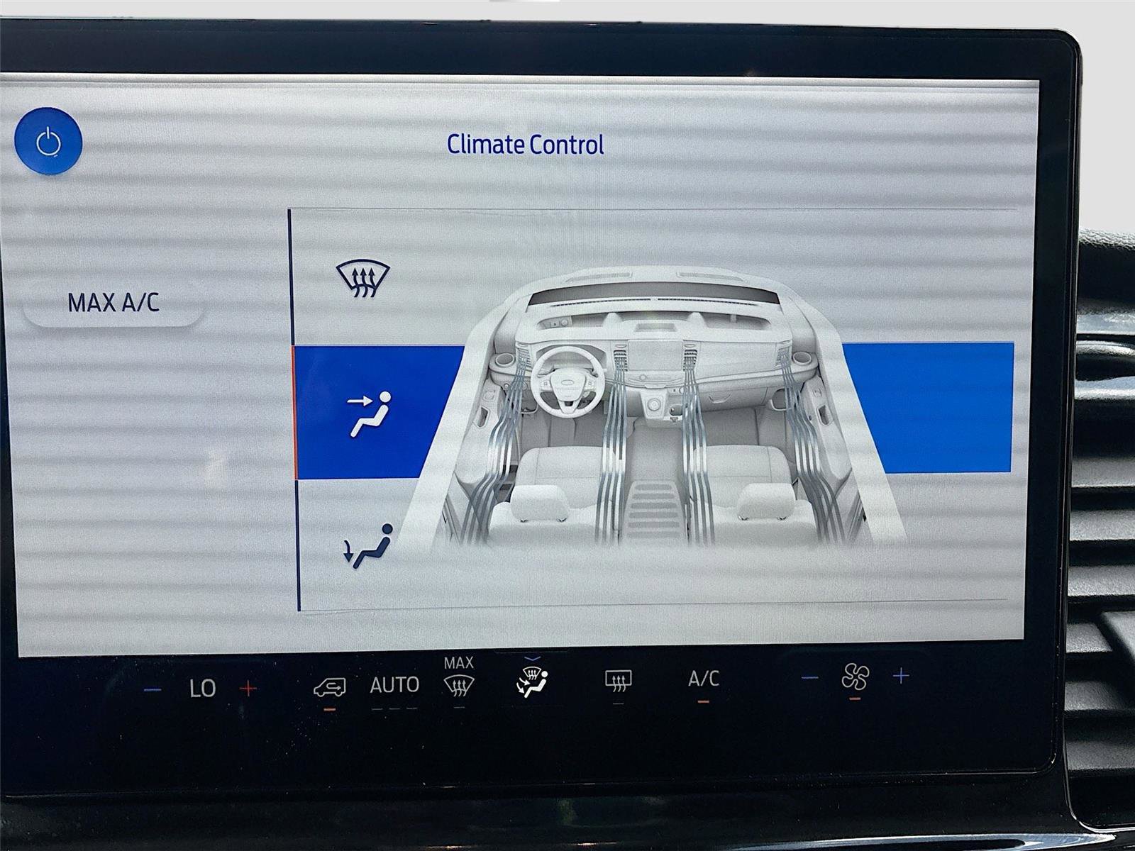 Used 2024 Ford Transit 350 XLT image 16